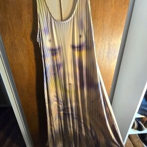 Body Sleeveless Maxi Dress